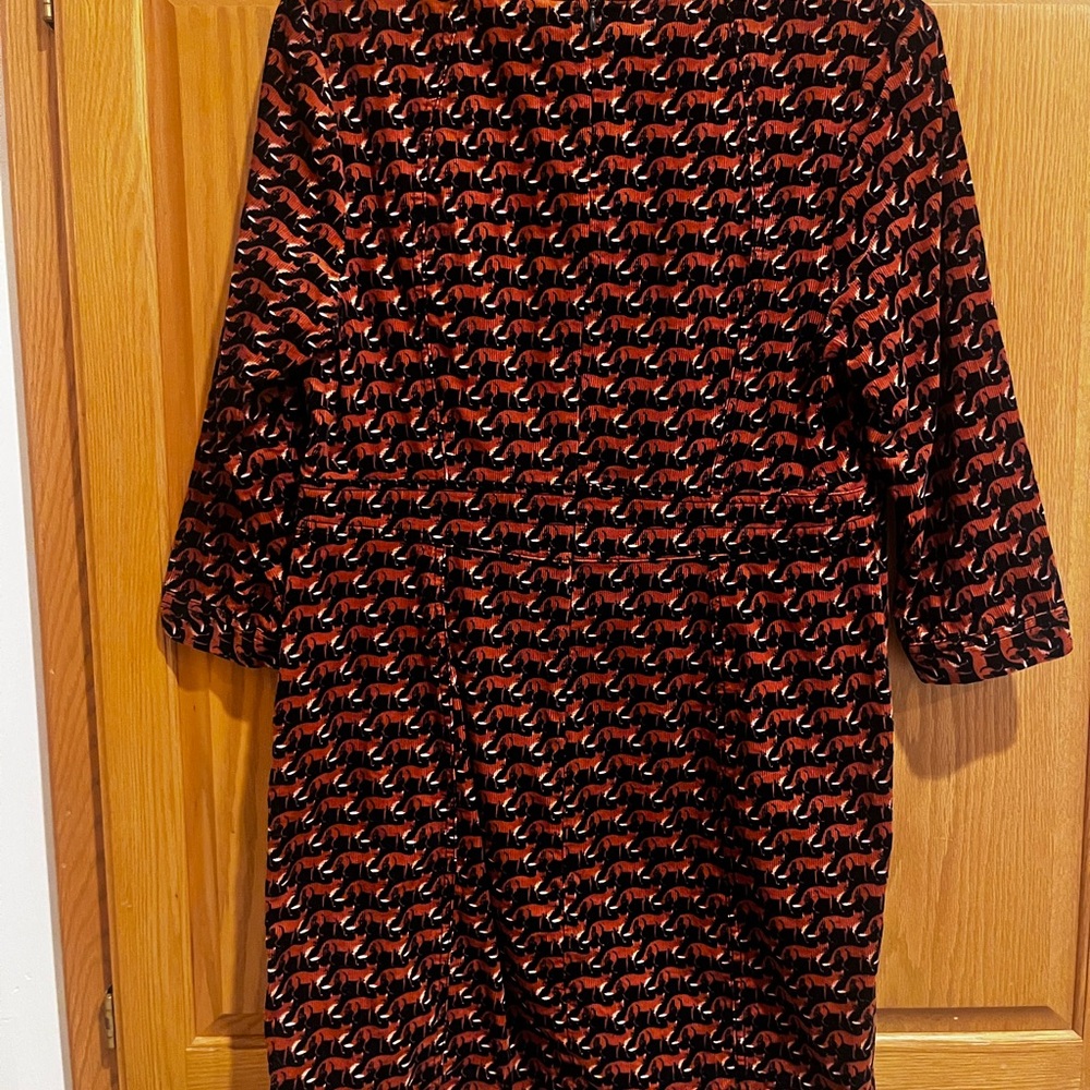Stylish Black and Orange Patterned Dress